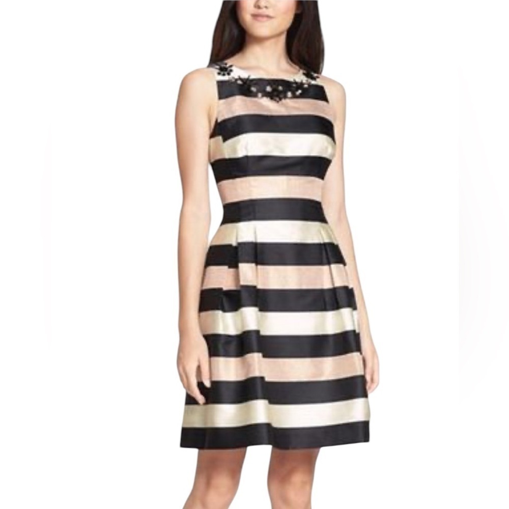 ELIZA J Black White Gold Striped A-Line Dress Sz 8P Medium Bloomingdales Jewels